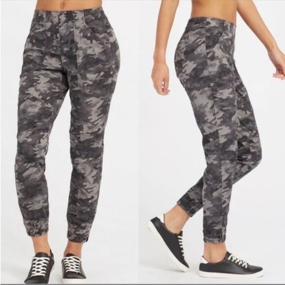 SPANX Canvas Cargo Jogger Pants Gray Camo Size Large Pull-On Utility Jogger - Picture 2 of 8